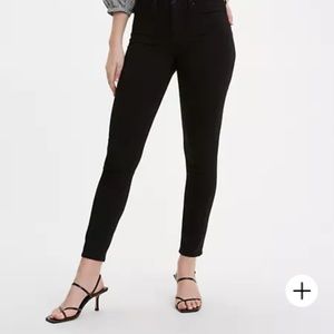 Levi’s 311 Shaping Skinny Jeans, size 29, black